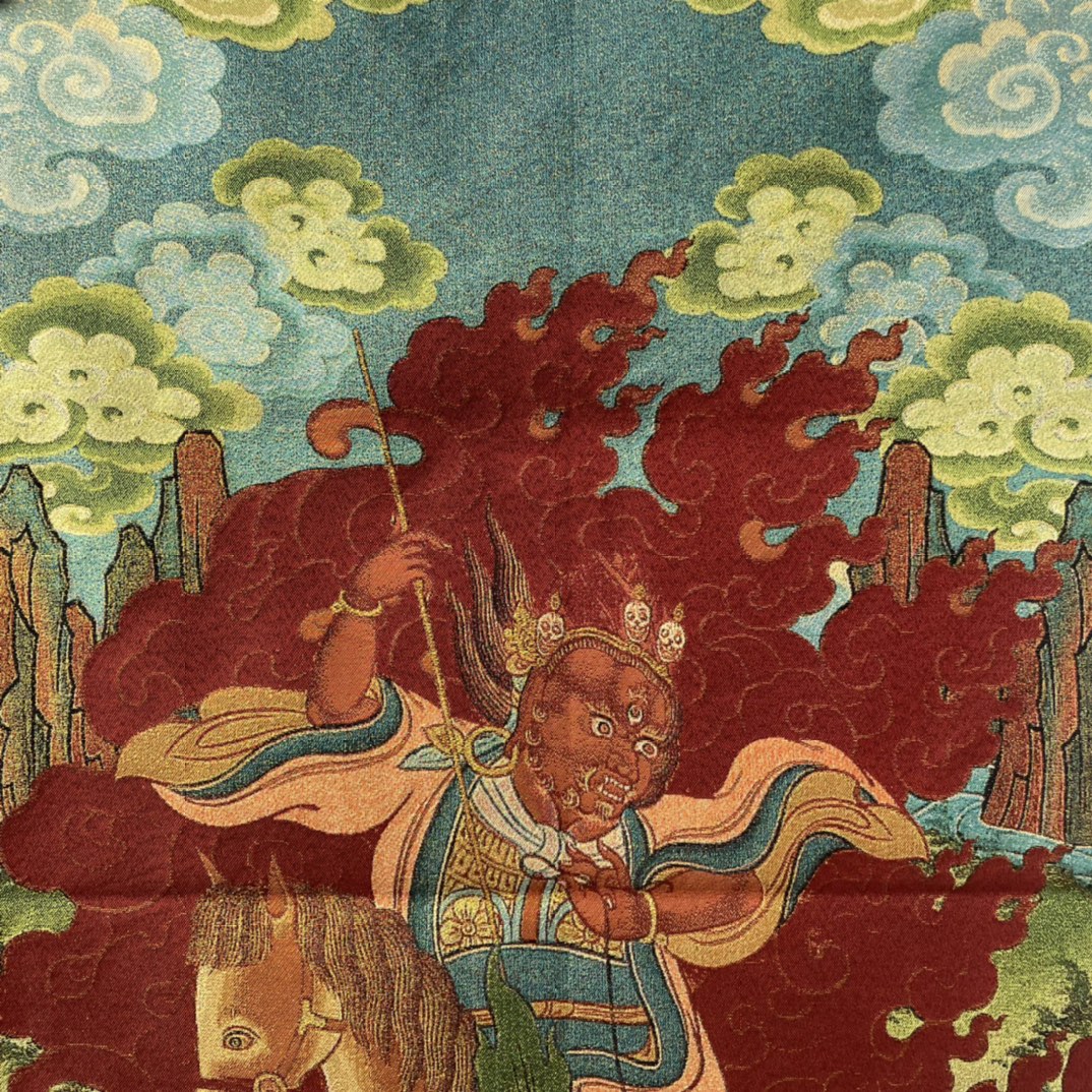 35' Old Nepalese Temples Silk  - огляд і ціна Embroidery House