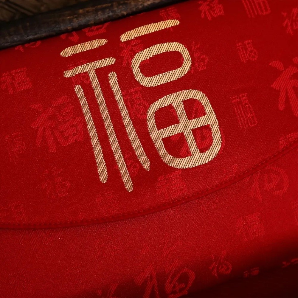 Blessing Words Brocade Red Env - огляд і ціна Embroidery House