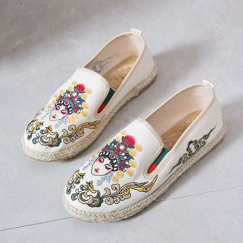 Women Flat Sole Embroidered Cl - огляд і ціна Embroidery Style