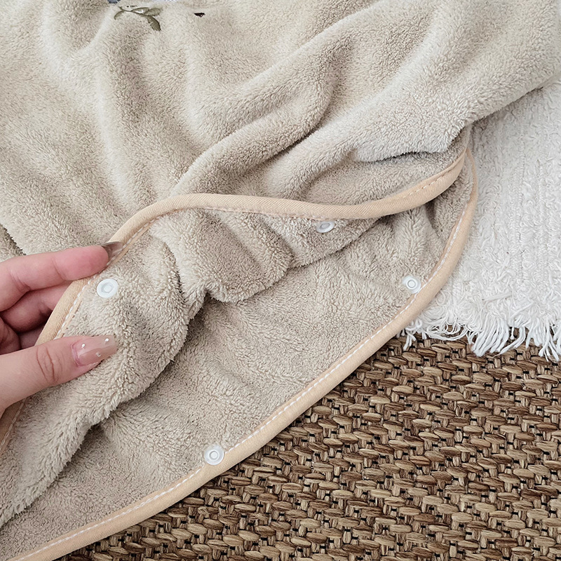 Children's Coral Fleece Cloaks - огляд і ціна Embroidery Towel
