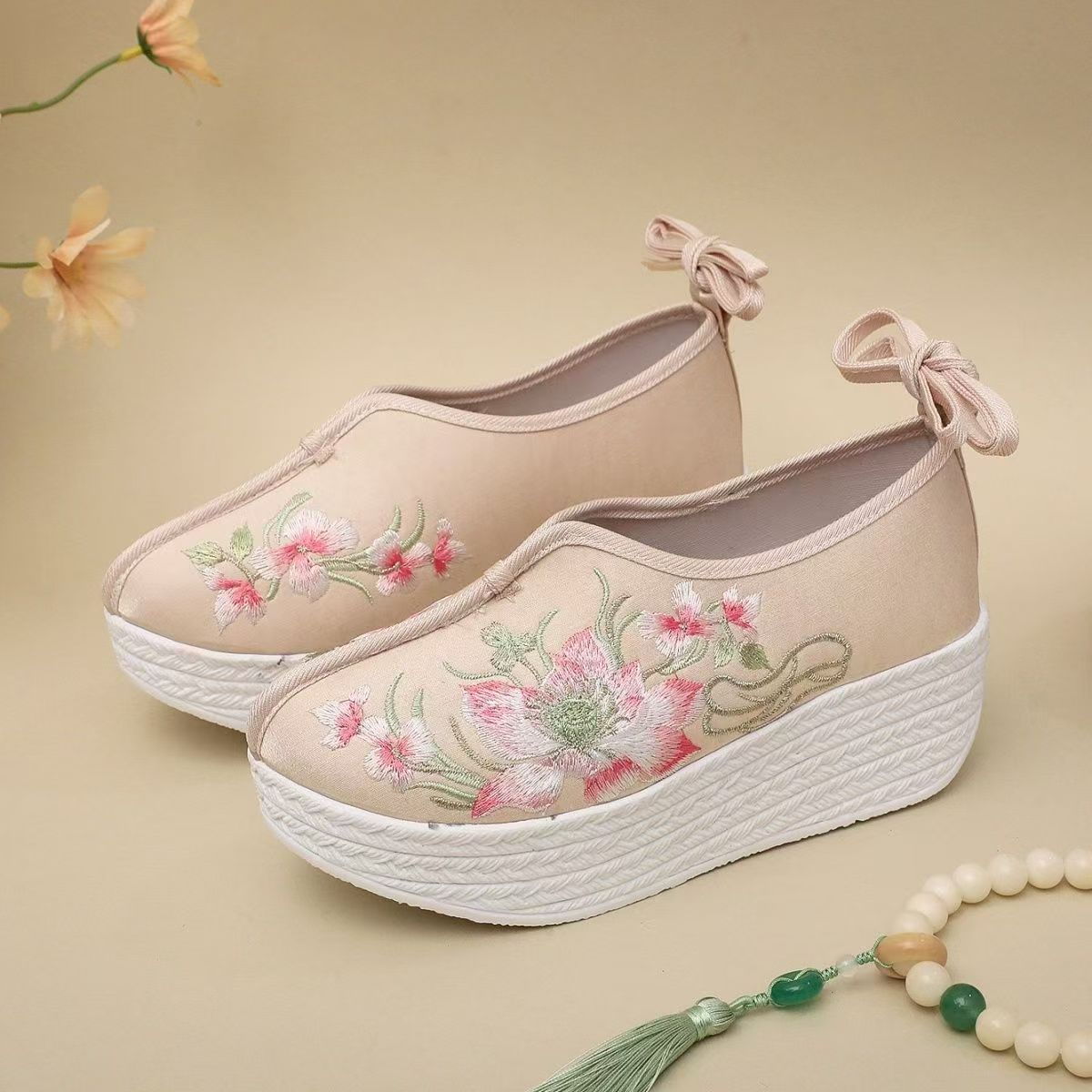 Woman Ethnic Style Wedges Embr - огляд і ціна Embroidery Style