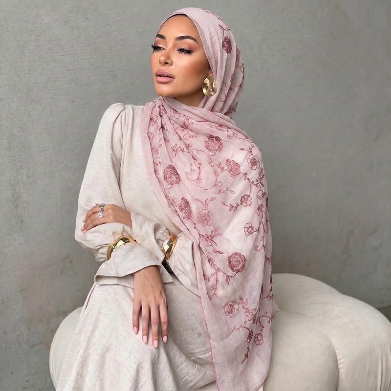 Floral Embroidery Muslim Hijab - огляд і ціна Embroidery Fashion