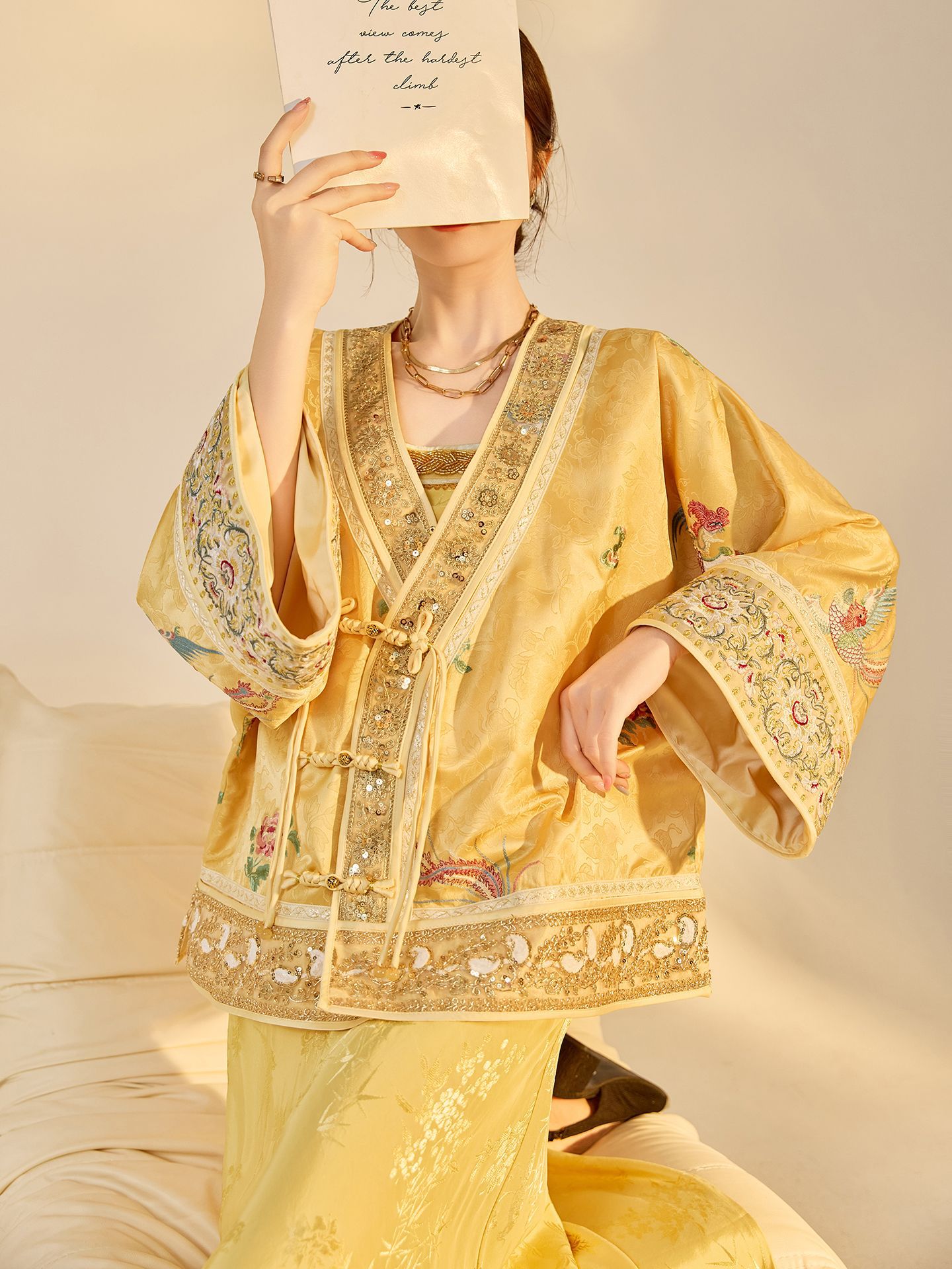 Autumn New Fashion V-neck High - огляд і ціна Embroidery Fashion